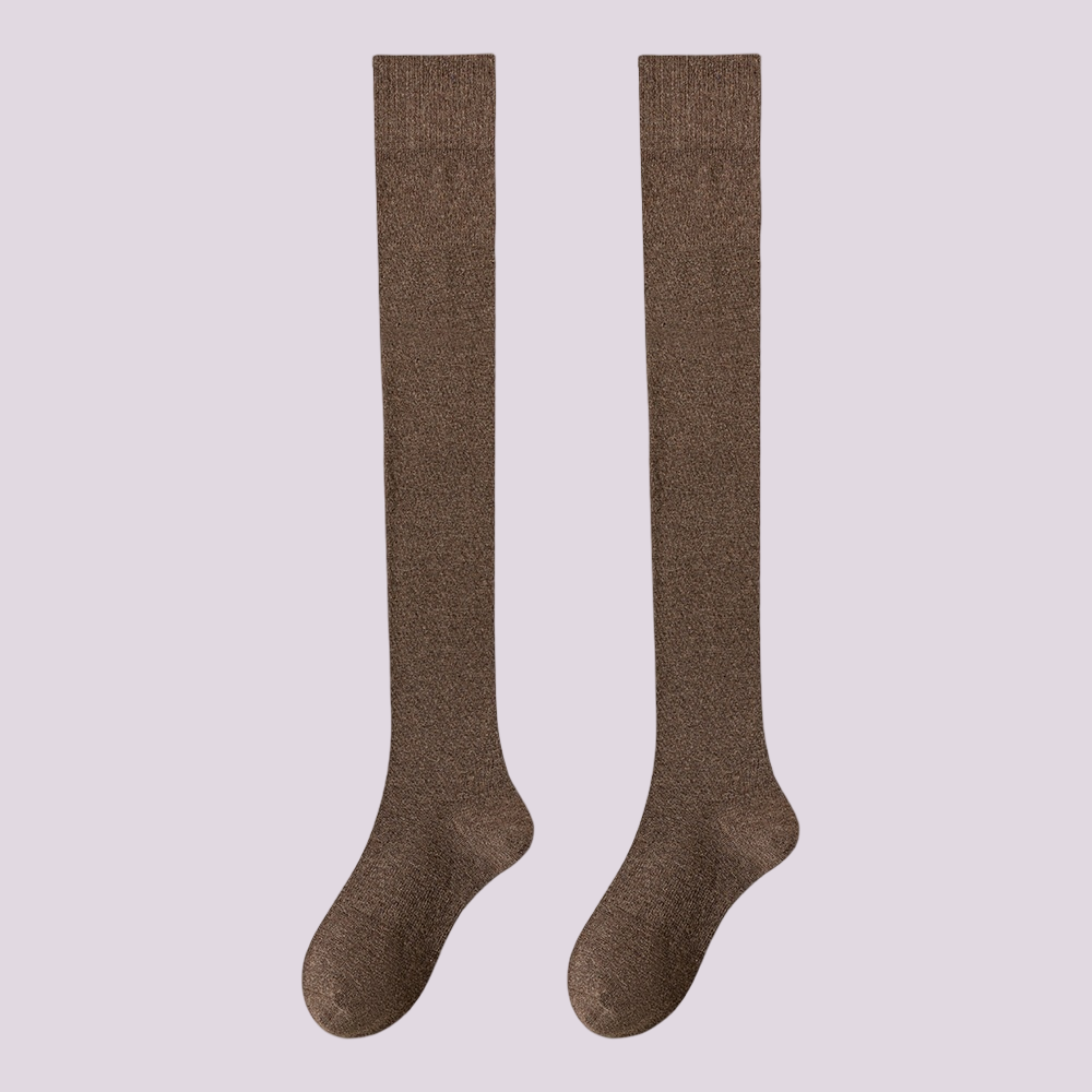 Over-the-Knee Socks – Effortless Warmth & Sleek Silhouette