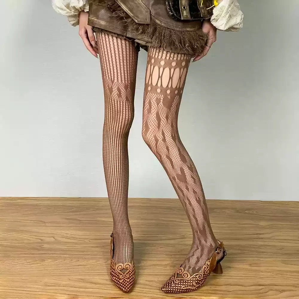Elegant Women's Heart-Cutout Lace Mesh Fishnet Pantyhose - SU