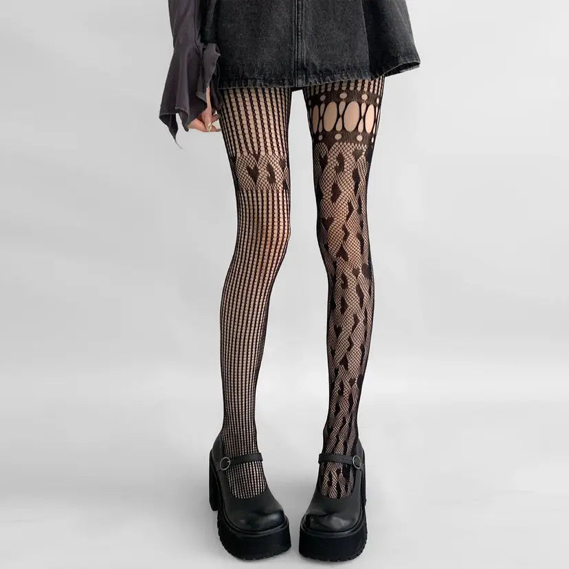 Elegant Women's Heart-Cutout Lace Mesh Fishnet Pantyhose - SU
